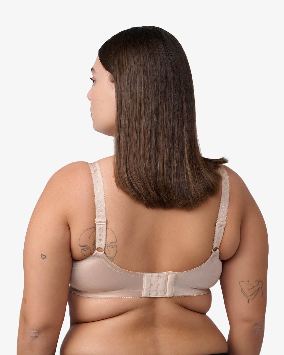 חזיית מינימייזר ללא ריפוד ועם ברזלים - גוף – תמונה 3