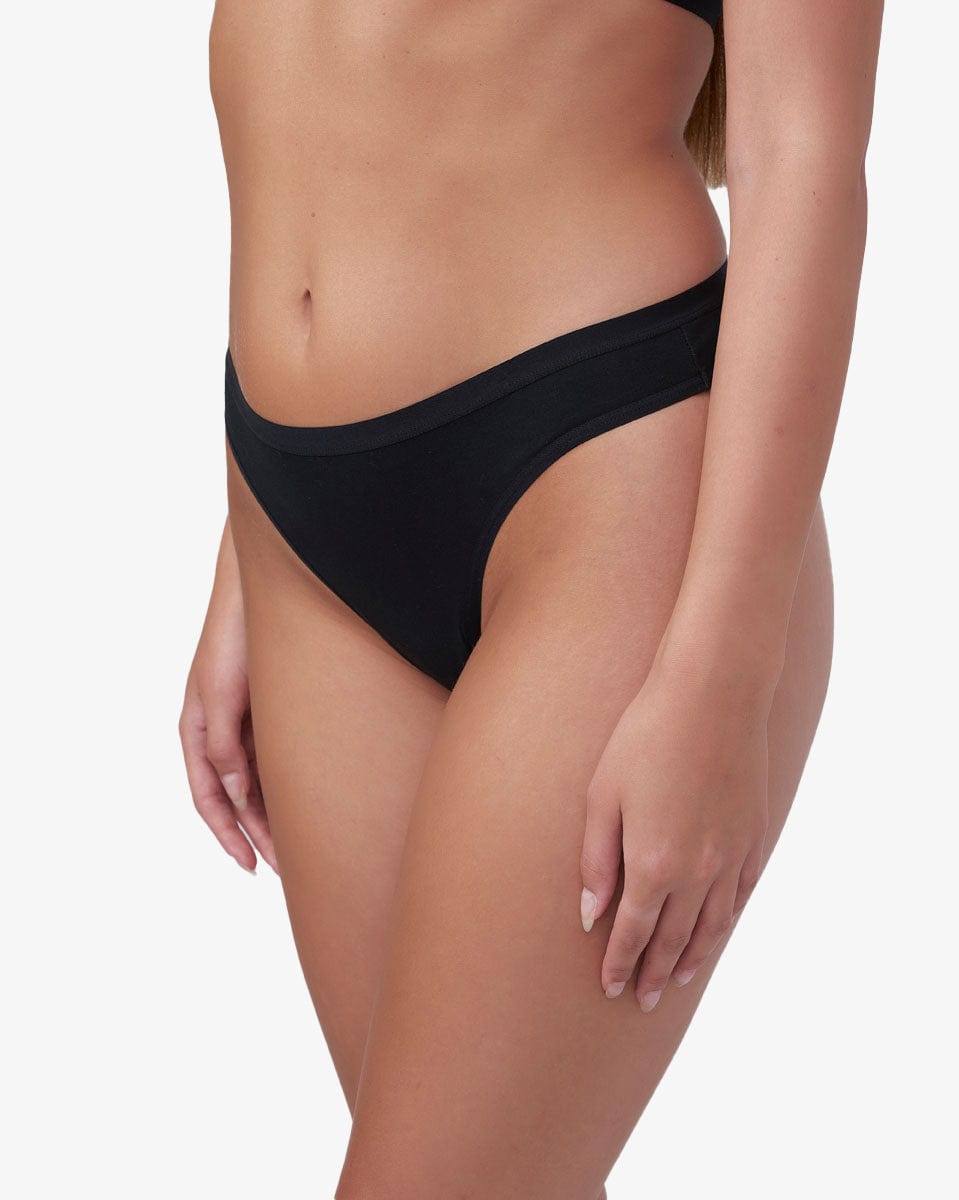 תחתון חוטיני - BLACK – תמונה 2