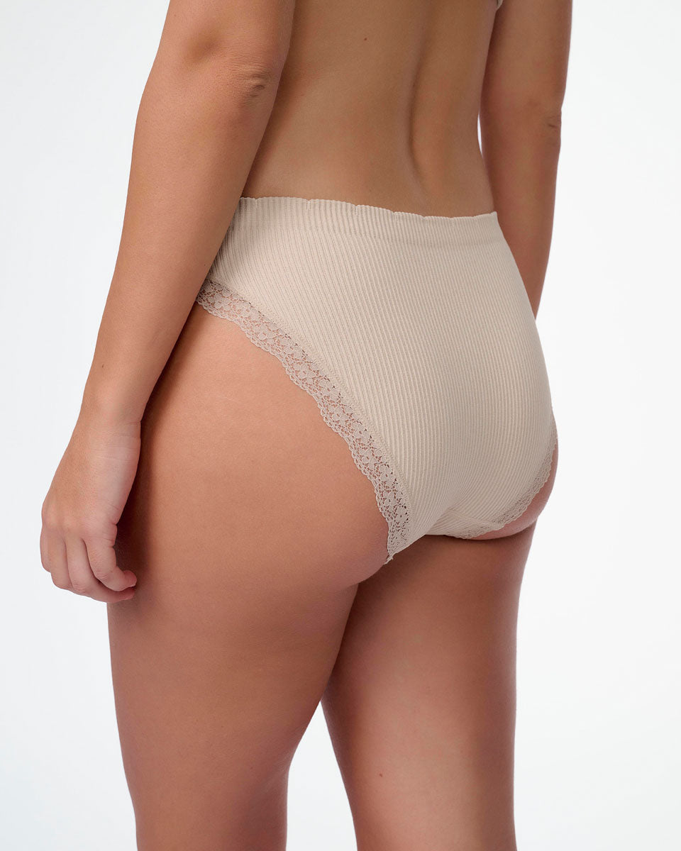 תחתון סימלס ריב ביקיני עם תחרה עדינה