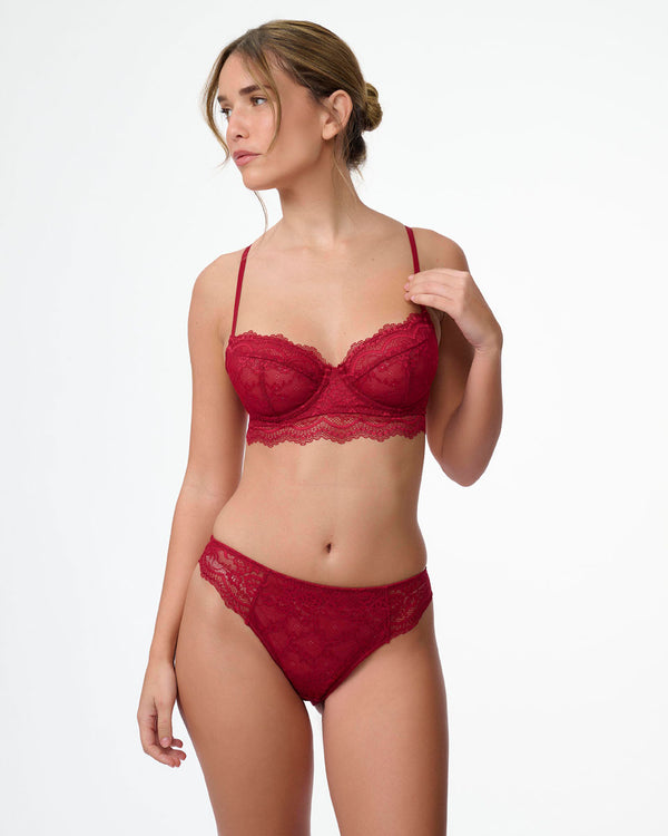 ברלט תחרה עם ברזלים ללא ריפוד במראה חזייה - RUBY RED