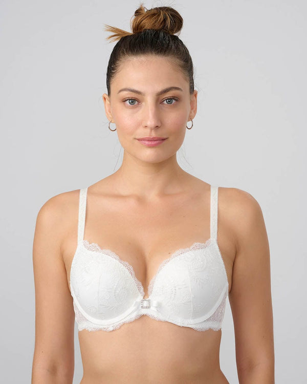 חזיית דאבל פוש אפ רקומה עם ברזלים