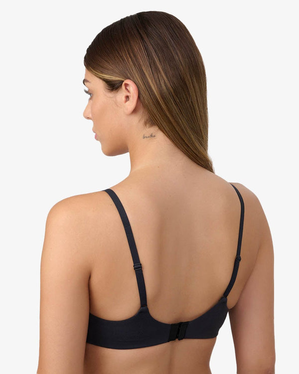 חזיית פוש אפ קל מאוד ללא ברזלים במראה ONE PIECE - BLACK – תמונה 3