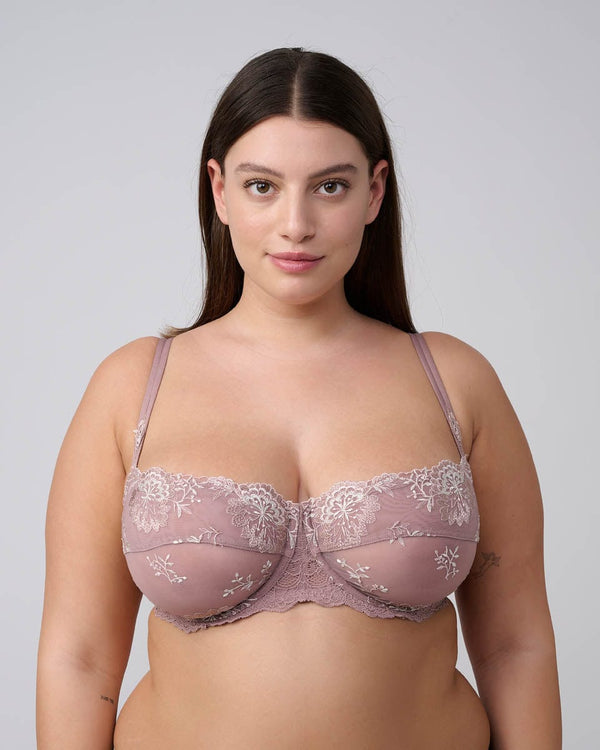 חזייה לא מרופדת עם ברזלים ברקמה עשירה בשני גוונים