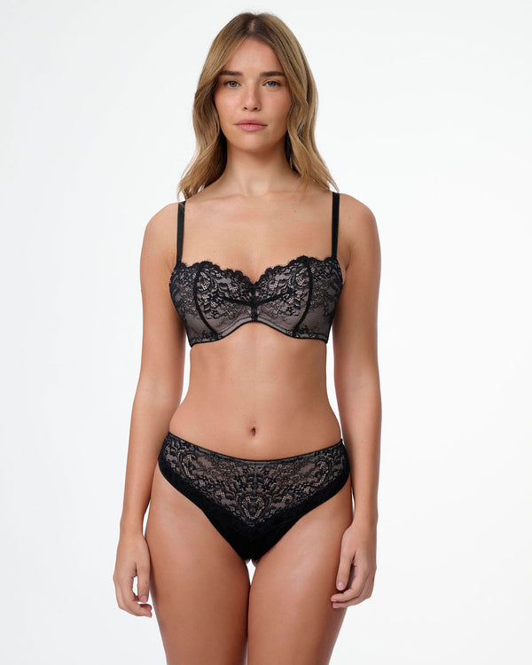 חזייה מרופדת עם ברזלים בגזרת בלקונט מתחרה עשירה - BLACK