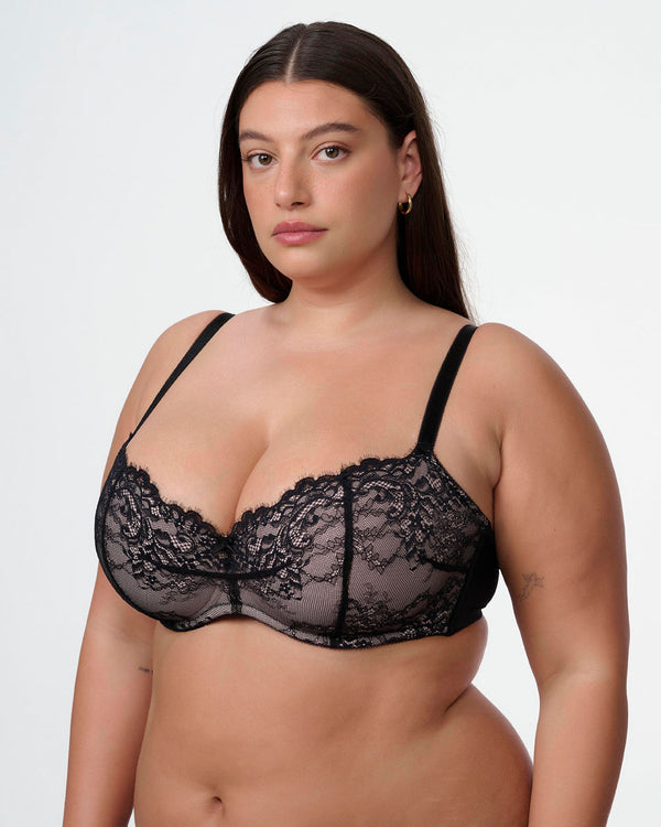 חזייה מרופדת עם ברזלים בגזרת בלקונט מתחרה עשירה - BLACK