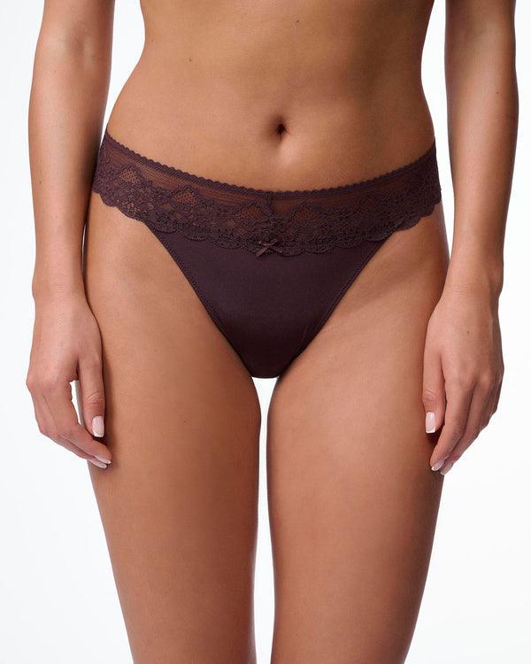 תחתון מיקרופייבר חוטיני בשילוב תחרה - BERRY