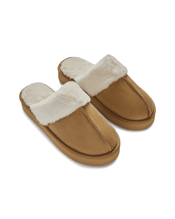 נעל בית סגורה דמוי זמש בשילוב פרווה