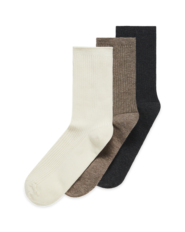 גרביים באורך קלאסי