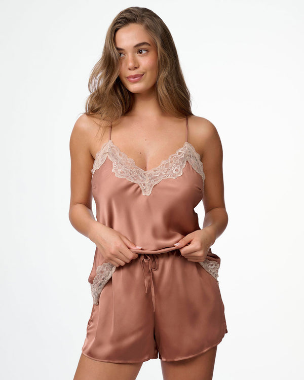 בייבי דול סאטן בשילוב תחרה