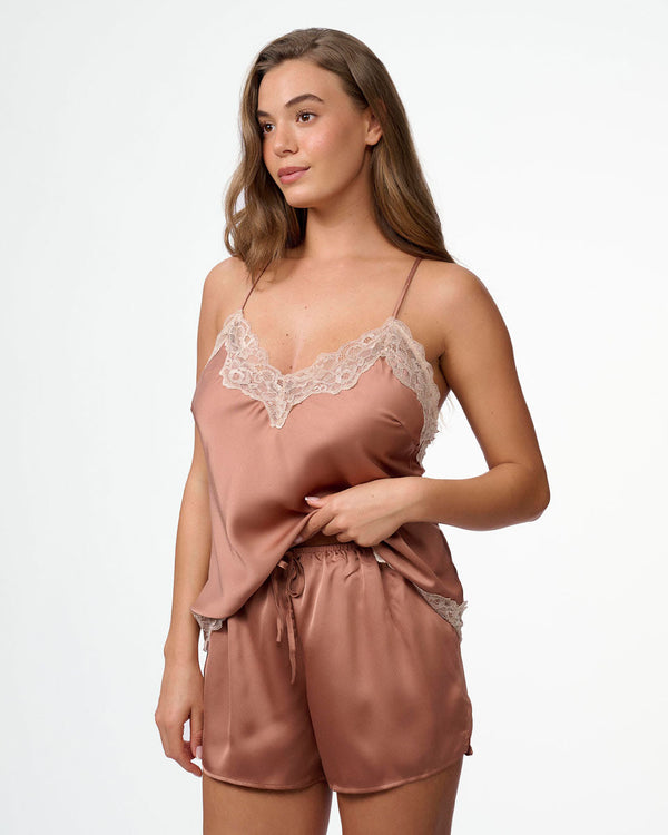 בייבי דול סאטן בשילוב תחרה