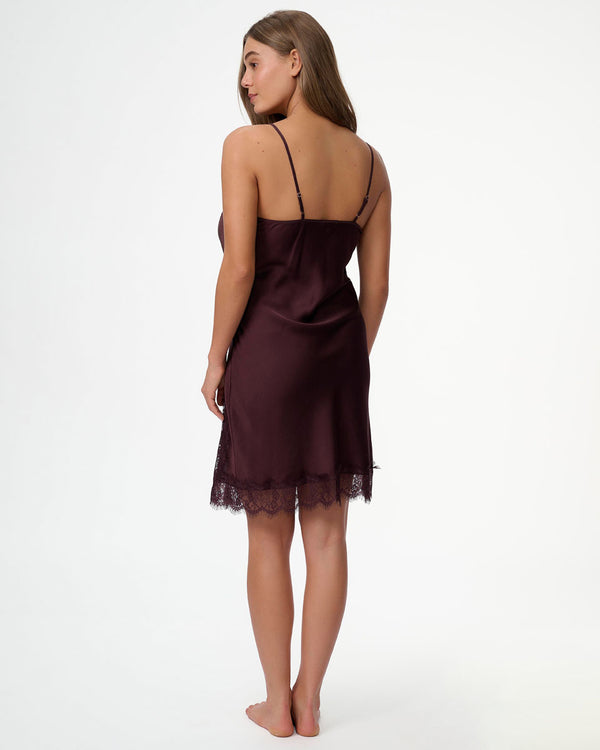 כותונת סאטן מידי בשילוב תחרת ריסים - BERRY