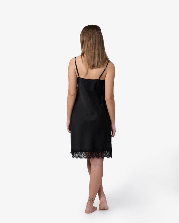 כותונת סאטן מידי בשילוב תחרת ריסים - BLACK – תמונה 3