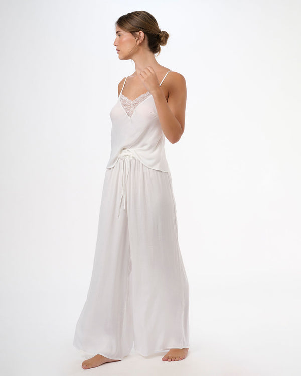 סט סאטן גופייה ומכנס ארוך