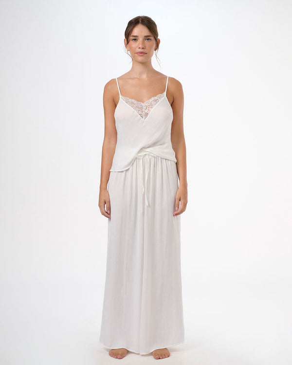 סט סאטן גופייה ומכנס ארוך