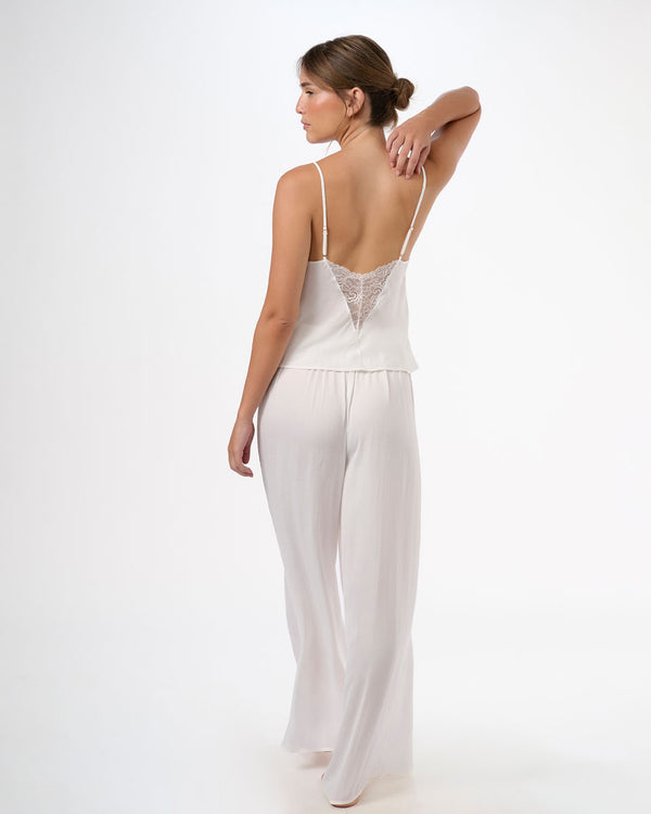 סט סאטן גופייה ומכנס ארוך