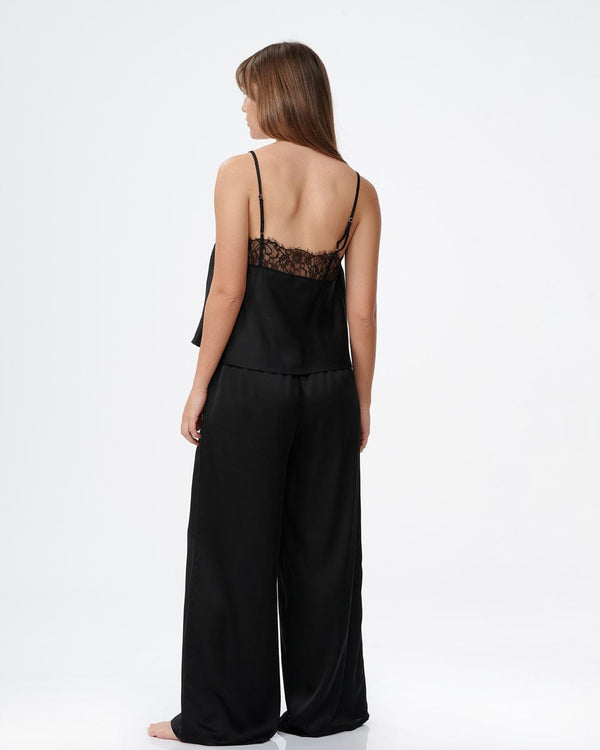 סט סאטן בשילוב תחרה   בגופייה ומכנס ארוך - BLACK – תמונה 3