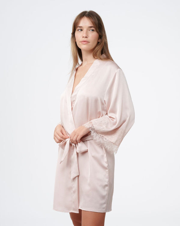 חלוק סטן משולב תחרה עשירה במכפלת בשרוול - PEARL – תמונה 2