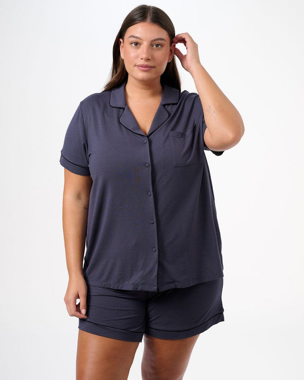 סט פיג'מה ויסקוזה מכנסון וחולצה מכופתרת