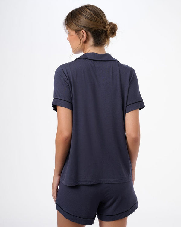 סט פיג'מה ויסקוזה מכנסון וחולצה מכופתרת