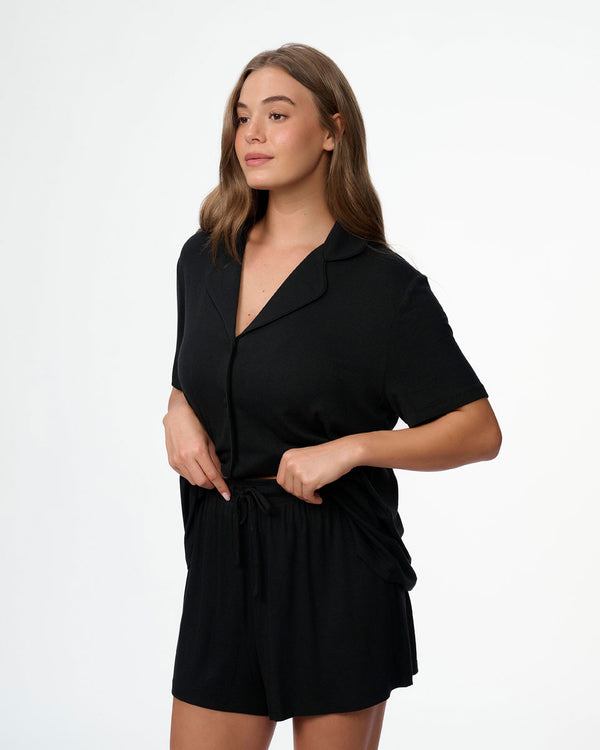 סט פיגמה ריב ויסקוזה 2 חלקים חולצה מכופתרת ומכנסון - BLACK