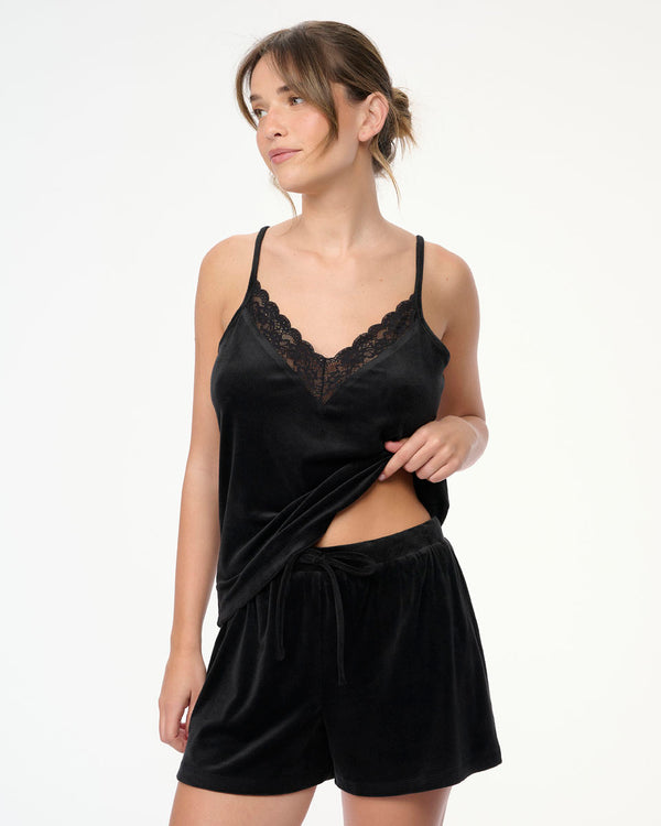 סט בייב דול קטיפה ותחרה  2 חלקים גופייה ומכנסון