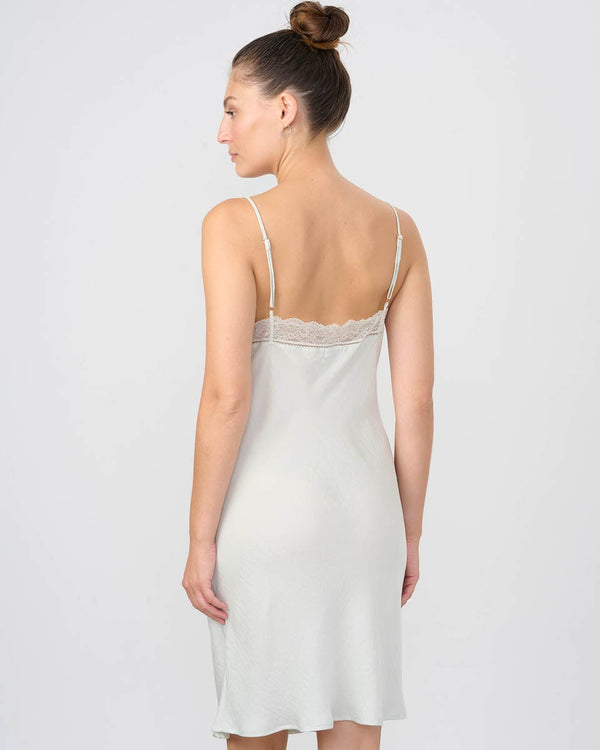 כותונת וי - SMOKED GREEN – תמונה 3