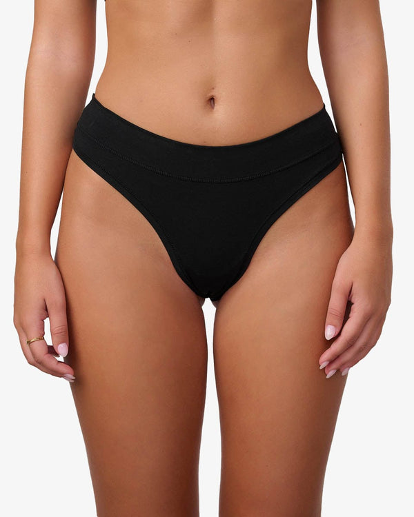 תחתון חוטיני - BLACK – תמונה 1