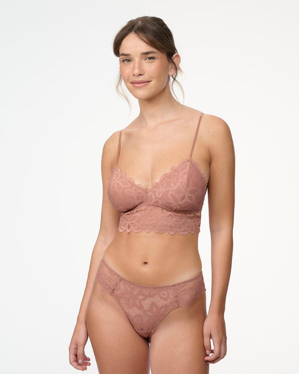 תחתון ברזילאי  מתחרת קרושה - AMBER – תמונה 4