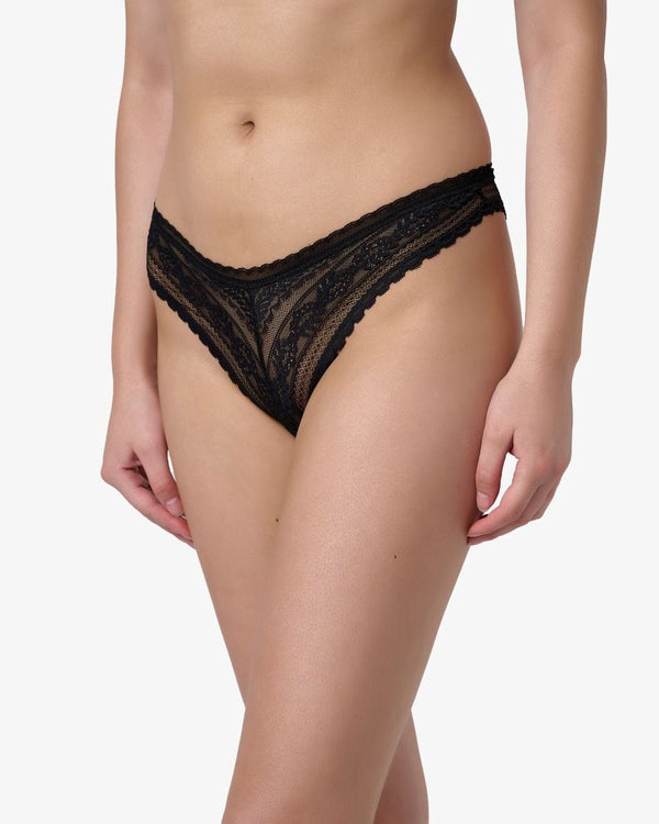 תחתון ברזילאי מתחרת פרחים ועלים עדינה - BLACK – תמונה 2