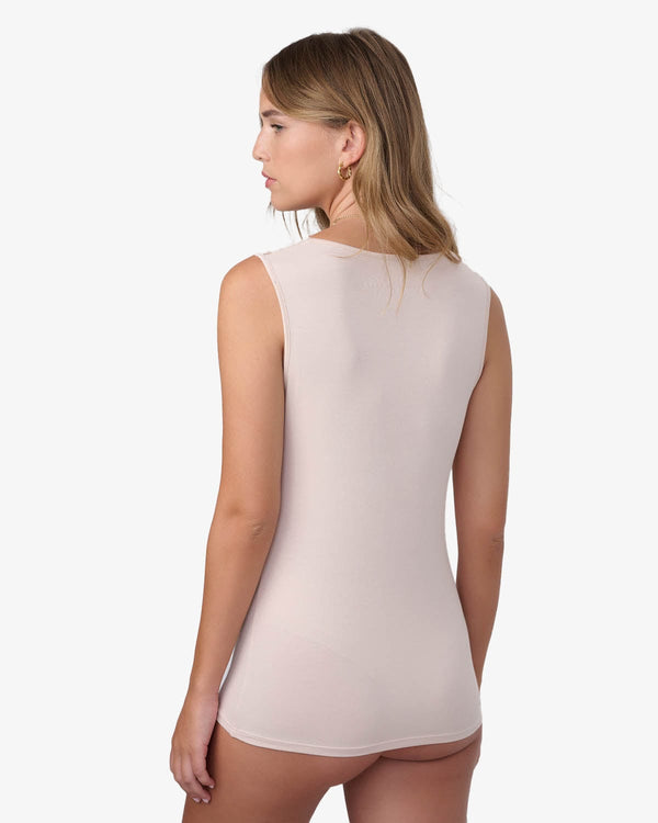 גופיית V  בשילוב תחרה רחבה - NUDE – תמונה 3