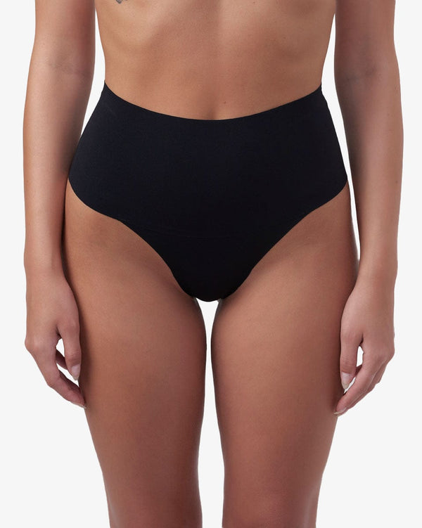 מחטב תחתון קל חוטיני - BLACK – תמונה 1