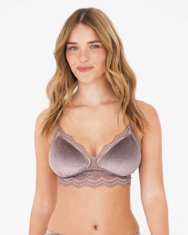 ברלט קטיפה ותחרה ללא ברזל עם קאפ פנימי קבוע