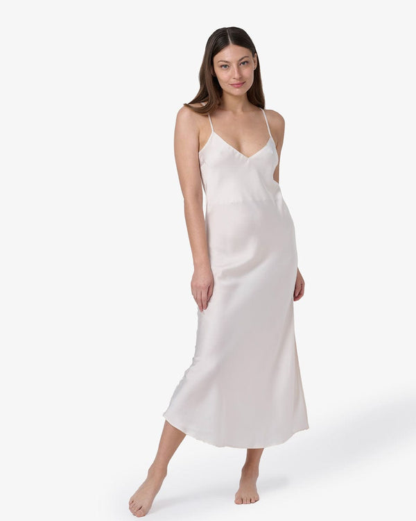 כותונת סאטן מקסי עם שסע צידי - VANILLA – תמונה 1